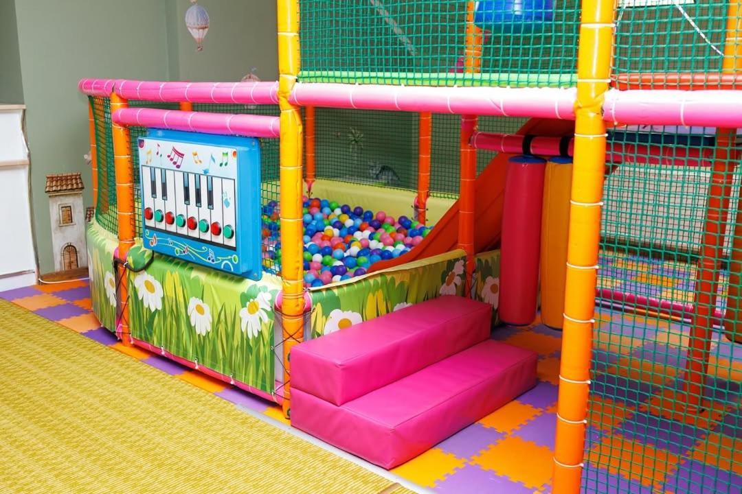 Hotel Solotvyno Resort Zewnętrze zdjęcie