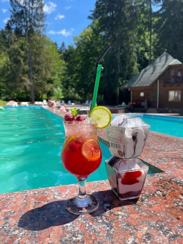 Hotel Solotvyno Resort Zewnętrze zdjęcie